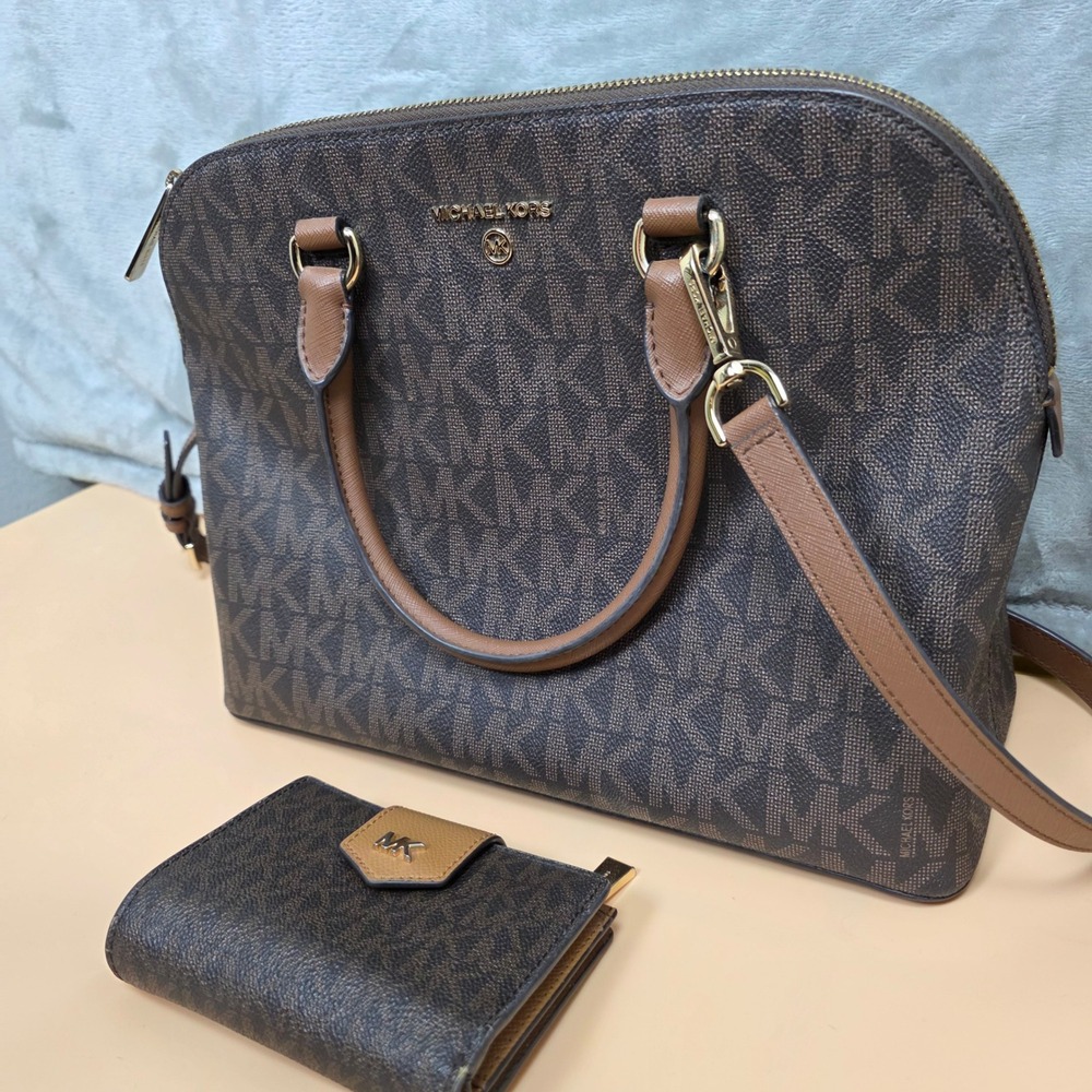 Michael Kors Signature Monogram Satchel‎ Handbag & Wallet Set Brown - Picture 3 of 13